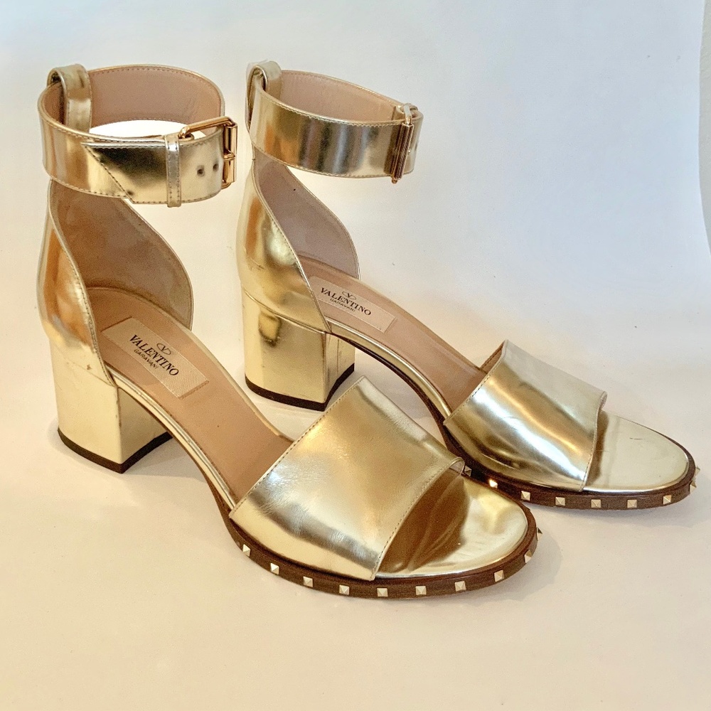 Designer Rockstud Valentino sandals